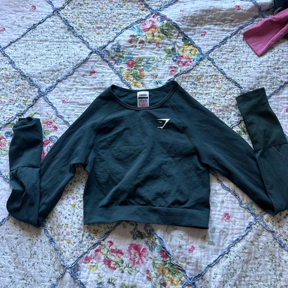 Gymshark Tops - Gymshark Forest Green Longsleeve Crop Top